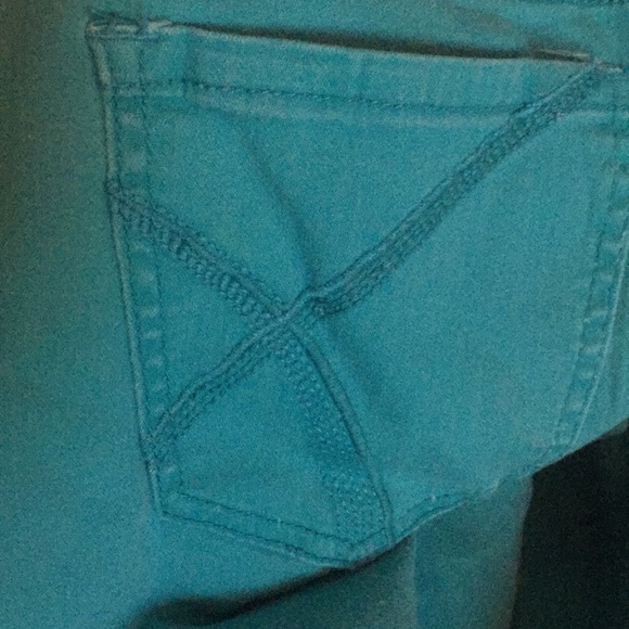 Lane Bryant Capris 18 - Picture 6 of 6